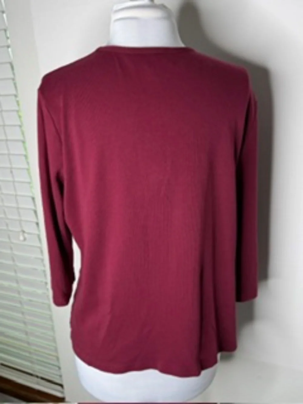 Karen Scott V-Neck 3/4 Sleeve Relaxed Silhouette Burgundy Top Size XL